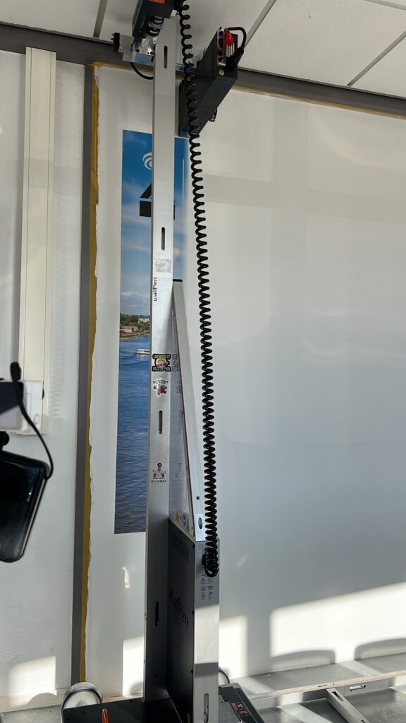 B2C03751-D57F-4161-9591-259914B6D5AF